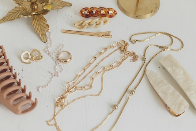Introduction to Abbott Lyon: Stylish Watches and Jewellery