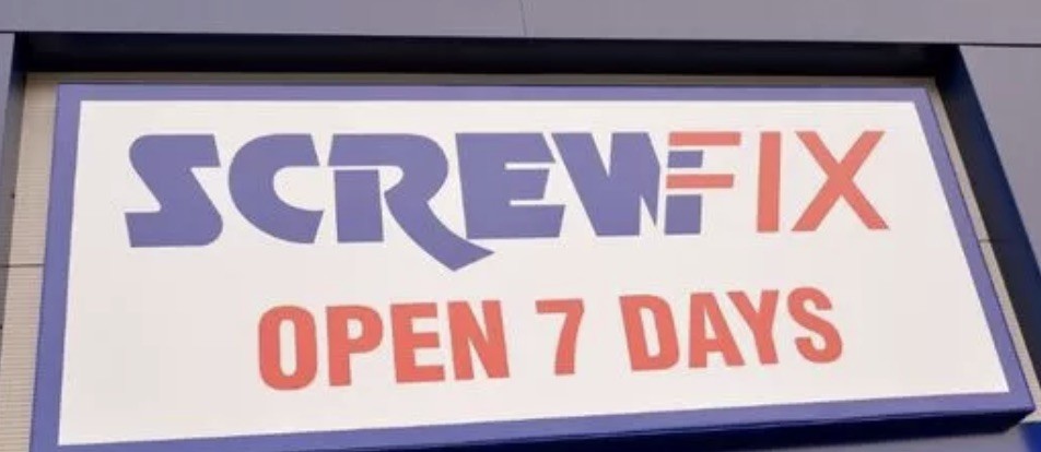 Screwfix UK Trade DIY The Complete Guide to Tools and Supplies